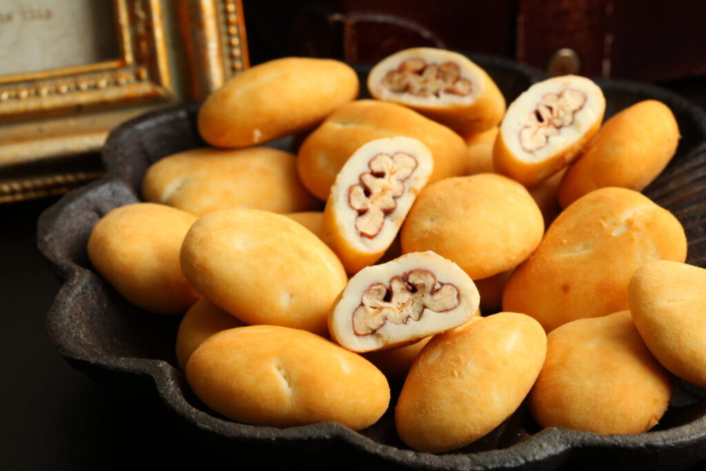 売店人気急上昇！食べたら止まらない！やみつきピーカンナッツ「黄金の豆」！